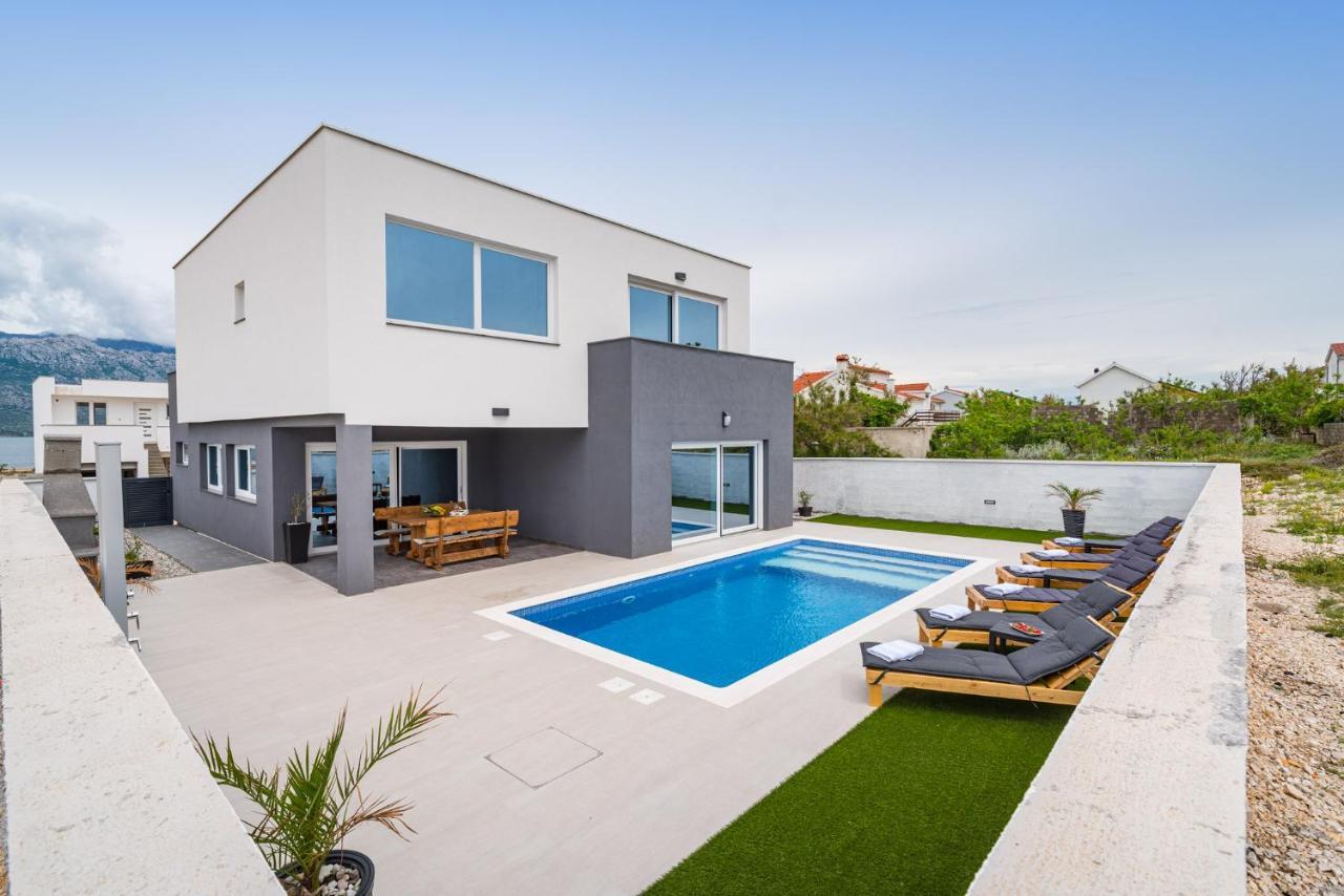 Luxury Villa Noemi Ražanac Extérieur photo