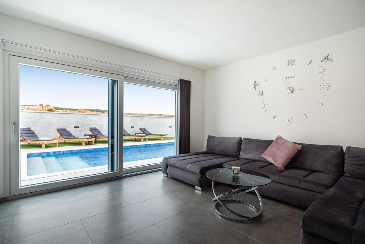 Luxury Villa Noemi Ražanac Extérieur photo