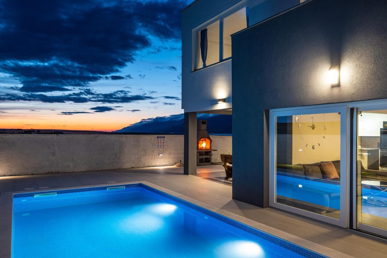 Luxury Villa Noemi Ražanac Extérieur photo
