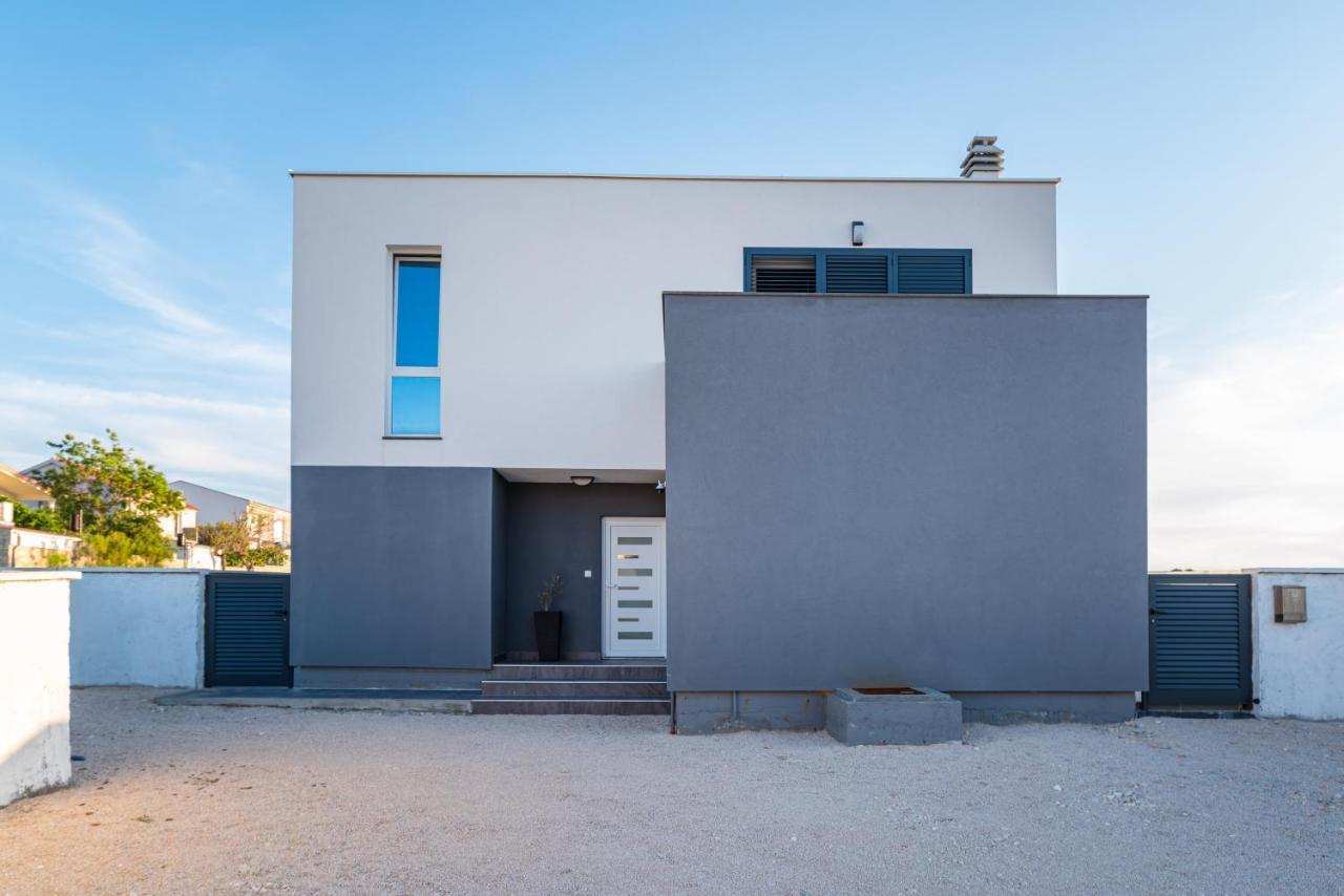 Luxury Villa Noemi Ražanac Extérieur photo
